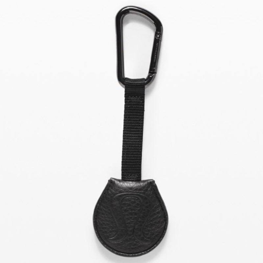 NWT Lululemon Now and Always Keychain Black